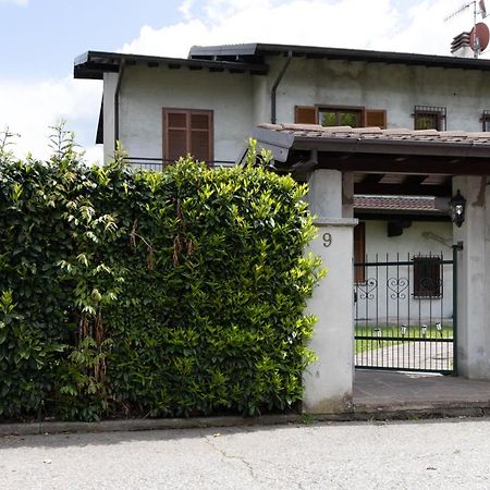 Profumodilago Angera Exterior photo